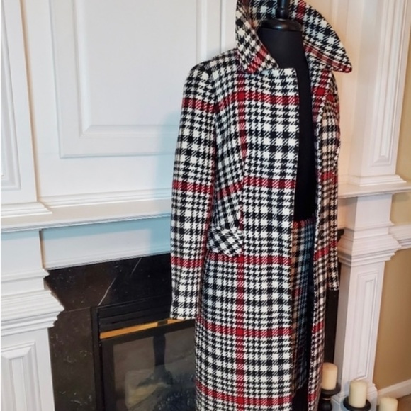 New Talbot plaid coat.. - Picture 2 of 3